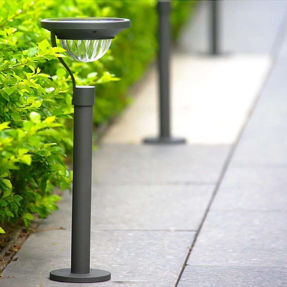 Светодиодный напольный фсветильник LukLoy на солнечной батарее уличный
