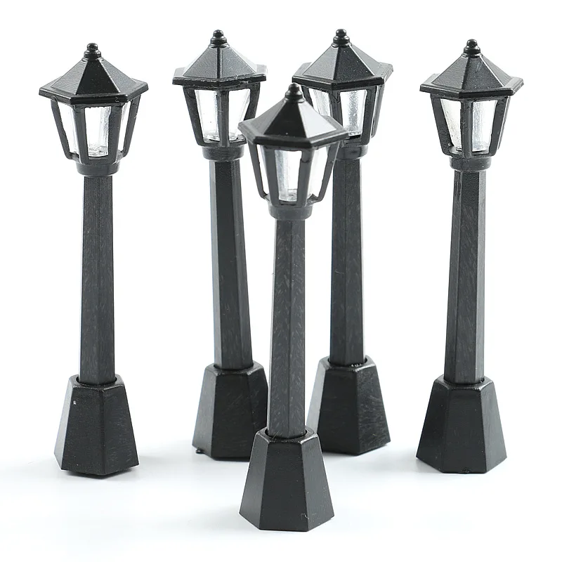 

Mini Street Lamp Miniature Dollhouse Food Diy Mini Cake Lip Gloss Storage Box Kitchen Toy for Doll Accessories