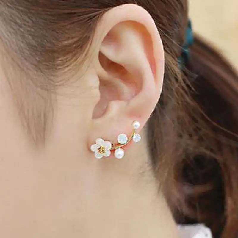 

Wholesale Sales Punk 2020 New Fashion Earrings Gold Simple Ol Branches Shells Flowers Pearl Ladies Earrings Trendy