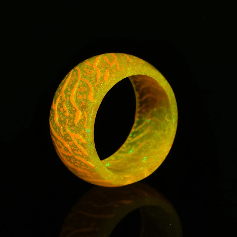 

1PC Night Light Luminous Ring Resin Tattoo Band Glow In The Dark Fluorescent Design Finger Ring For Women Men Jewelry Gifts