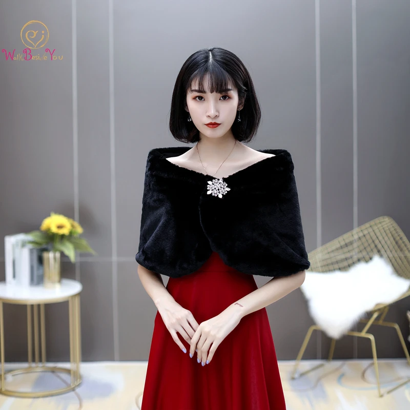 

Свадебная накидка из искусственного меха с брошью с кристаллами, болеро, shmat, зимняя накидка, цвет черный, 2020