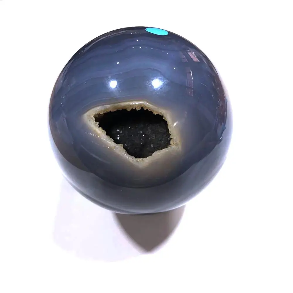 

Agate crystal cave raw materials put pieces of small cornucopian dinosaur eggs to bring fortune feng shui demagnetization