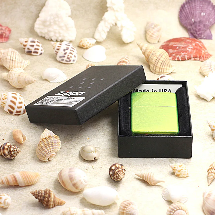 

Genuine Zippo windproof oil lighter copper Classic Green sand cigarette Kerosene lighters With anti-counterfeiting code