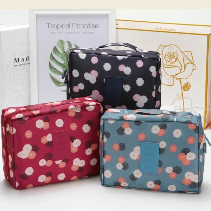 

Female Portable Outdoor Travel Makeup Bag Girl Cosmetic Toiletries Multifunctional High Capacity Waterproof Storage Bag