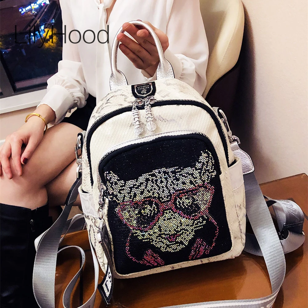 

Женский вместительный рюкзак из искусственной кожи со змеиным принтом