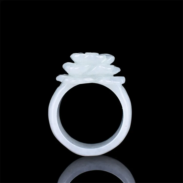 Женское кольцо из натурального белого нефрита с изумрудной розой китайский