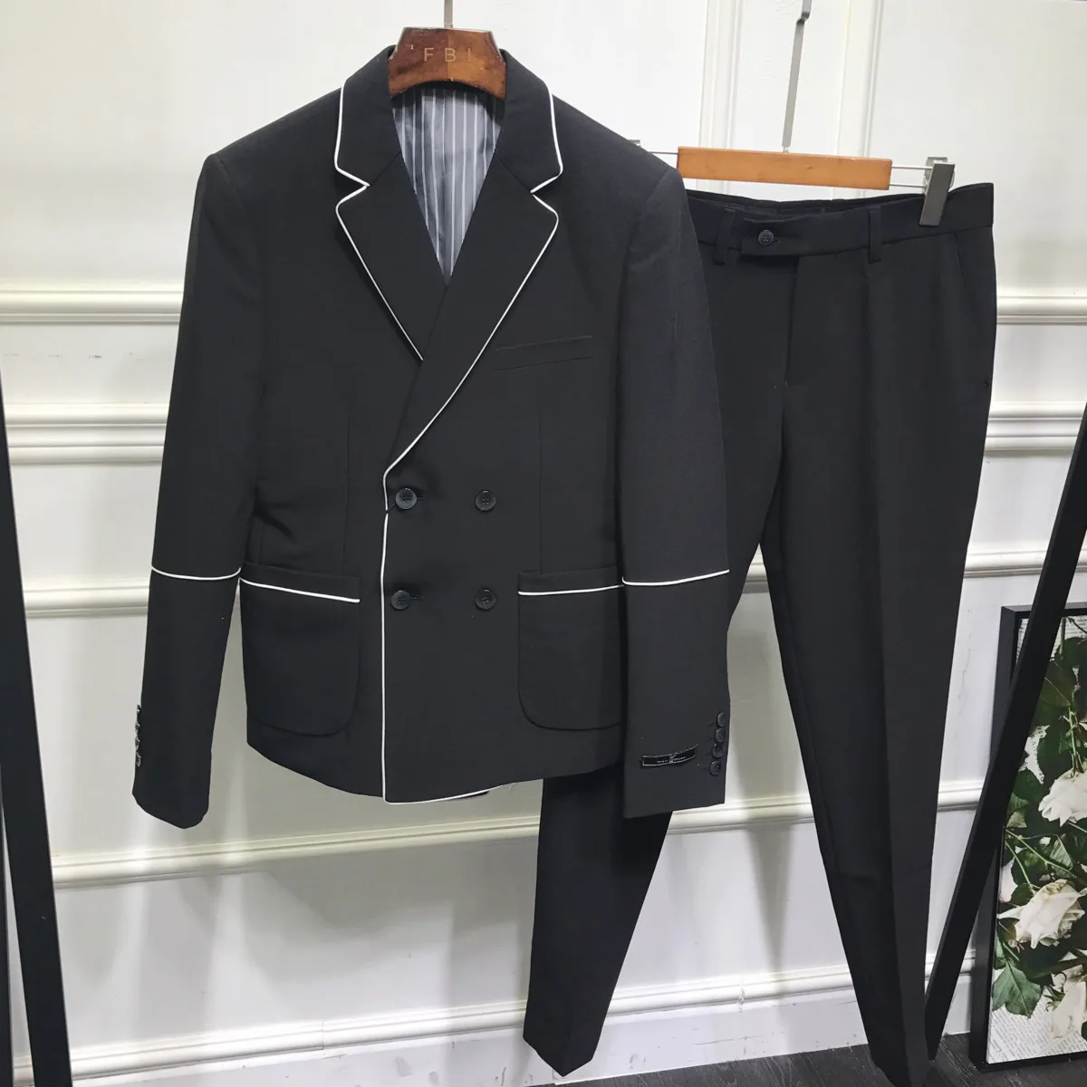 Контрастный черно белый костюм с двойной грудью (куртка + брюки) 2020 приталенный