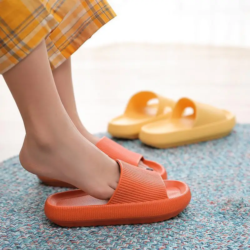 

Universal Quick-drying Thickened Non-slip Sandals Thick Sole House Slippers Bathroom Footwear Summer Beach Sandal Slipper