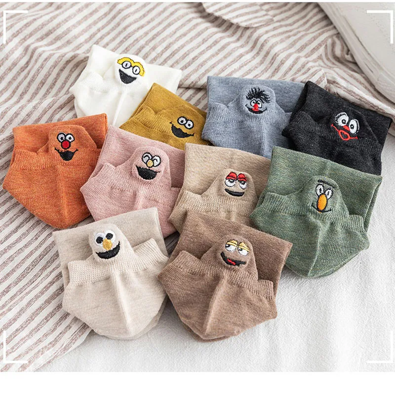 

Korean Embroidered Expression Women Socks Happy Fashion Ankle Funny Socks Women Cotton Summer 3 Pair Candy Color