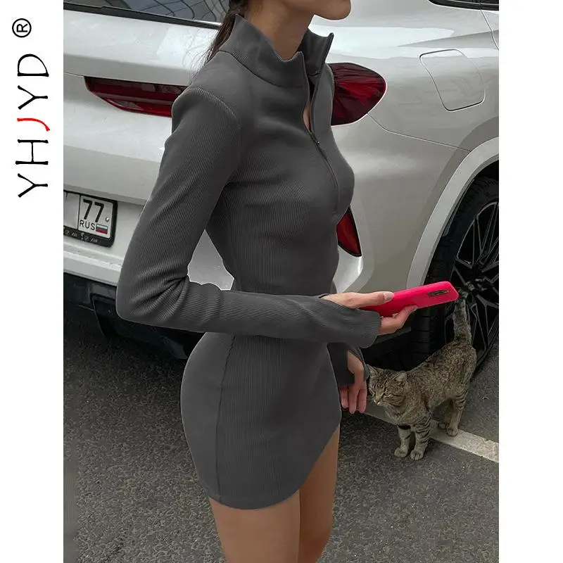 

Уличные модные платья YHJYD на молнии с длинным рукавом для женщин осень 2021 Спортивное однотонное вязаное облегающее мини-платье с высоким во...