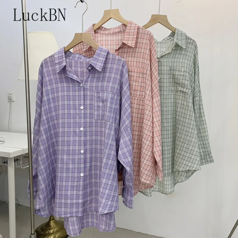 

Women Blouses Turn-down Collar Spring Shirts Plaid Batwing-sleeve Loose Outwear Harajuku Female Casual Shirt Streetwear 2021 New