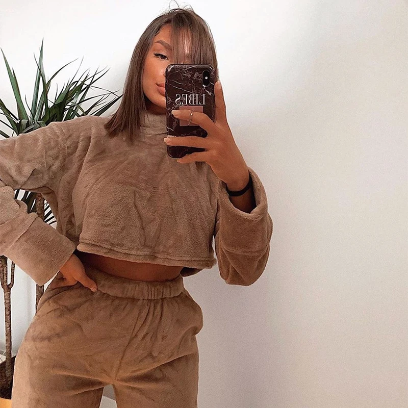 COSYGAL 2019 Сексуальная водолазка зимний комплект толстые бархатные Топы + брюки