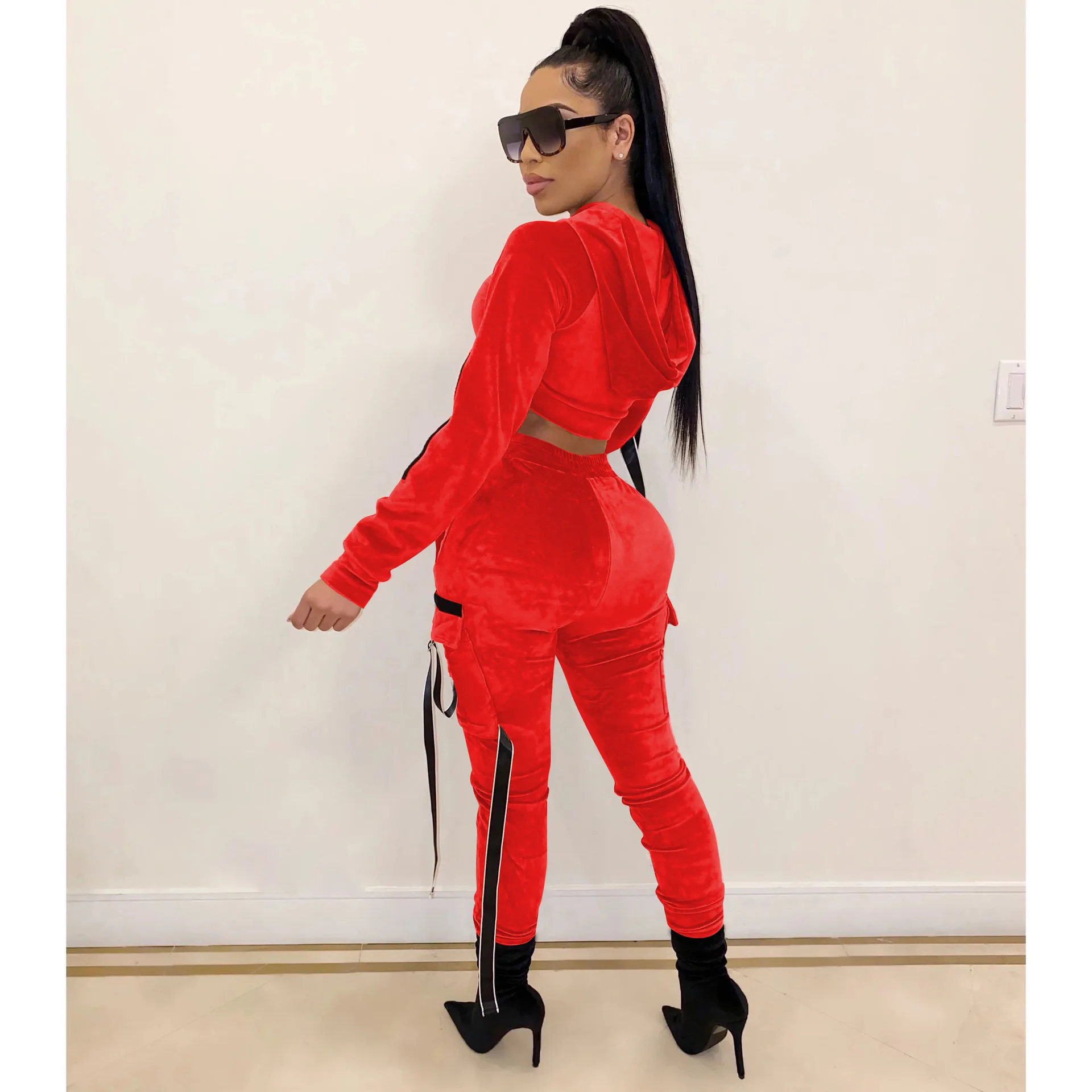 Женский бархатный комплект из двух предметов укороченный топ с длинными