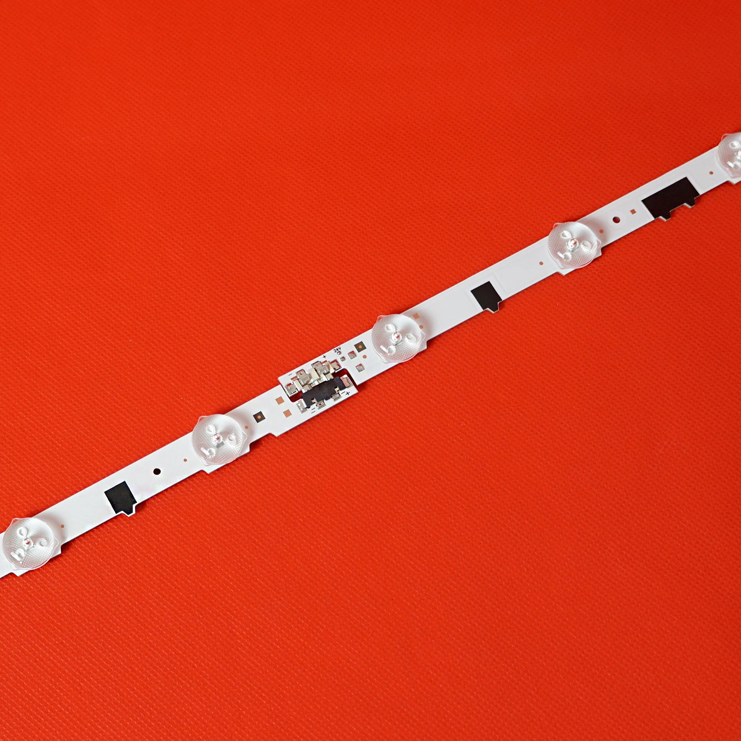 Светодиодная лента для подсветки телевизора SamSung 40 дюймов 2 шт. D2GE-400SCA-R3 UA40F5500