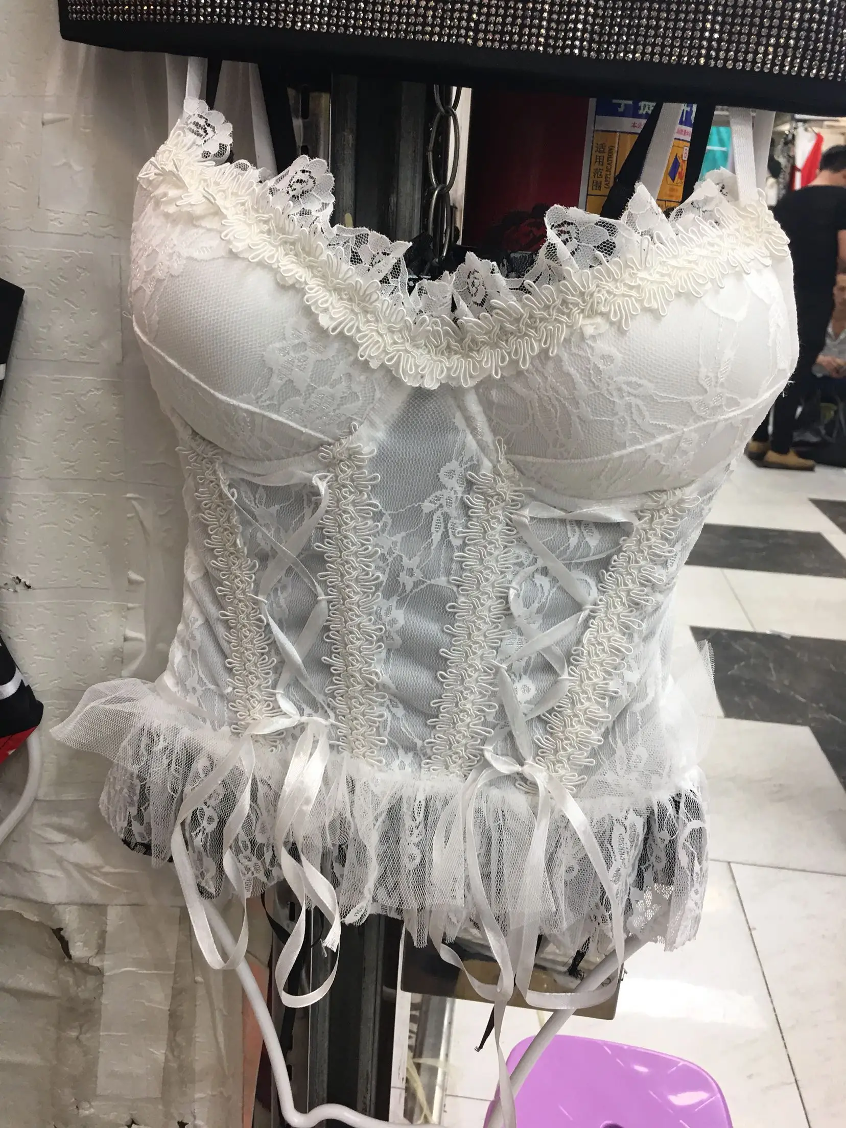 

Sexy Bra Top Women 2021 Summer Outer Wear Camisole Top Female Lace Gather Chest Slim Sexy Corset Ladies Tank Top Ropa Mujer