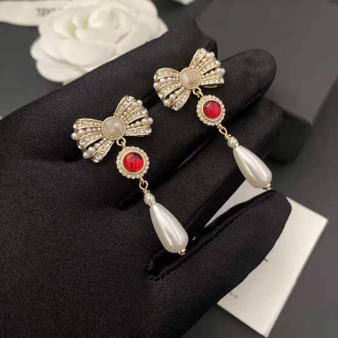 

Original Brand Jewelry C&C Stamp Red Rubine Bowknot Pearl Drop Stud Earring Crystal Eardrop Dangle Earrings for Women Party Gift