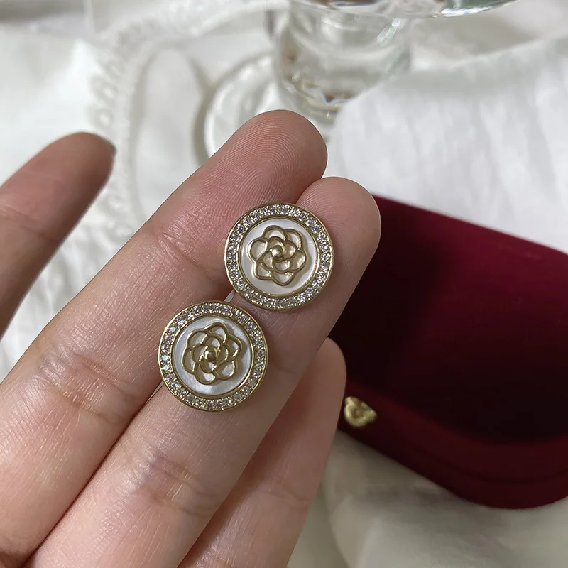 

YC4848E S925 Silver Fashion Simple Delicacy Fritillary Camellia Ear Stud Girlfriend Gift Party WOMEN'S Jewelry Earrings 2021