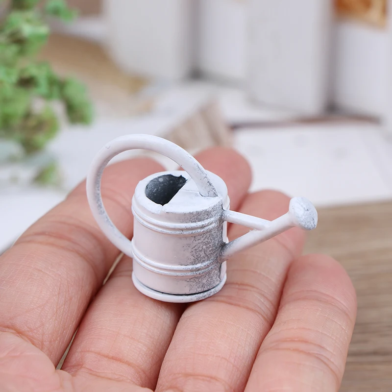 

1/12 Metal White Watering Can Garden miniature Decoration for Children Kids Dolls Acces Doll House Miniature Furniture Toys