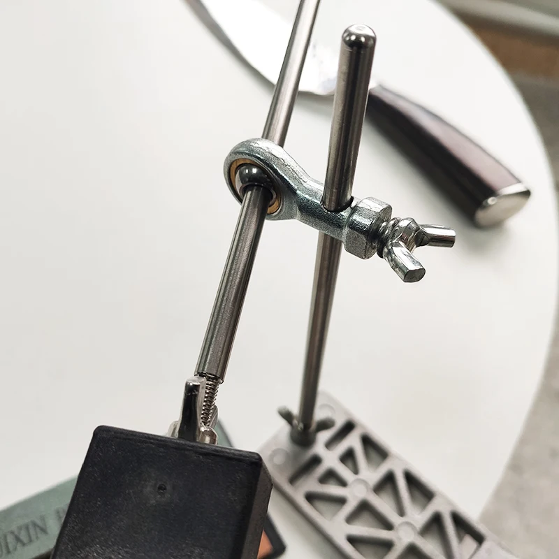 

Knife sharpenerProfessional fixed-angle knife sharpenerHoning grinding systemWhite corundum diamond sharpening stone