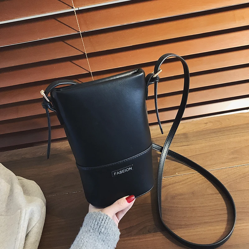 

Brand Vintage Small Women Bucket Bag Luxury Handbags Women Shoulder Bags Designer Girls Messenger Crossbody Bag Bolsa Feminina