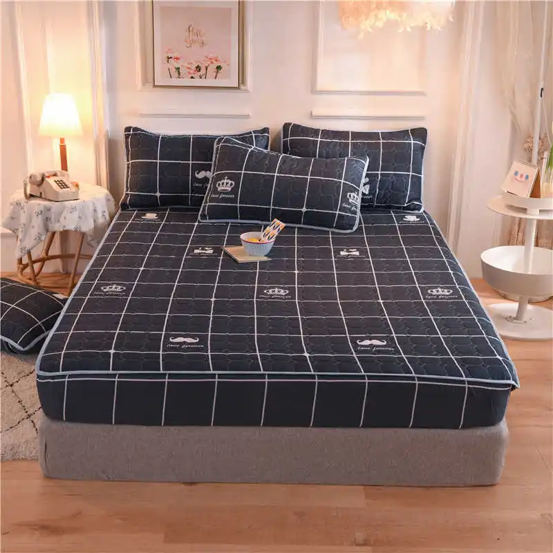 

Luxury Large Quilted Waterproof Mattress Cover fully Jacquard fabric printed Mattress Protector Soft Pad for Bed home decor