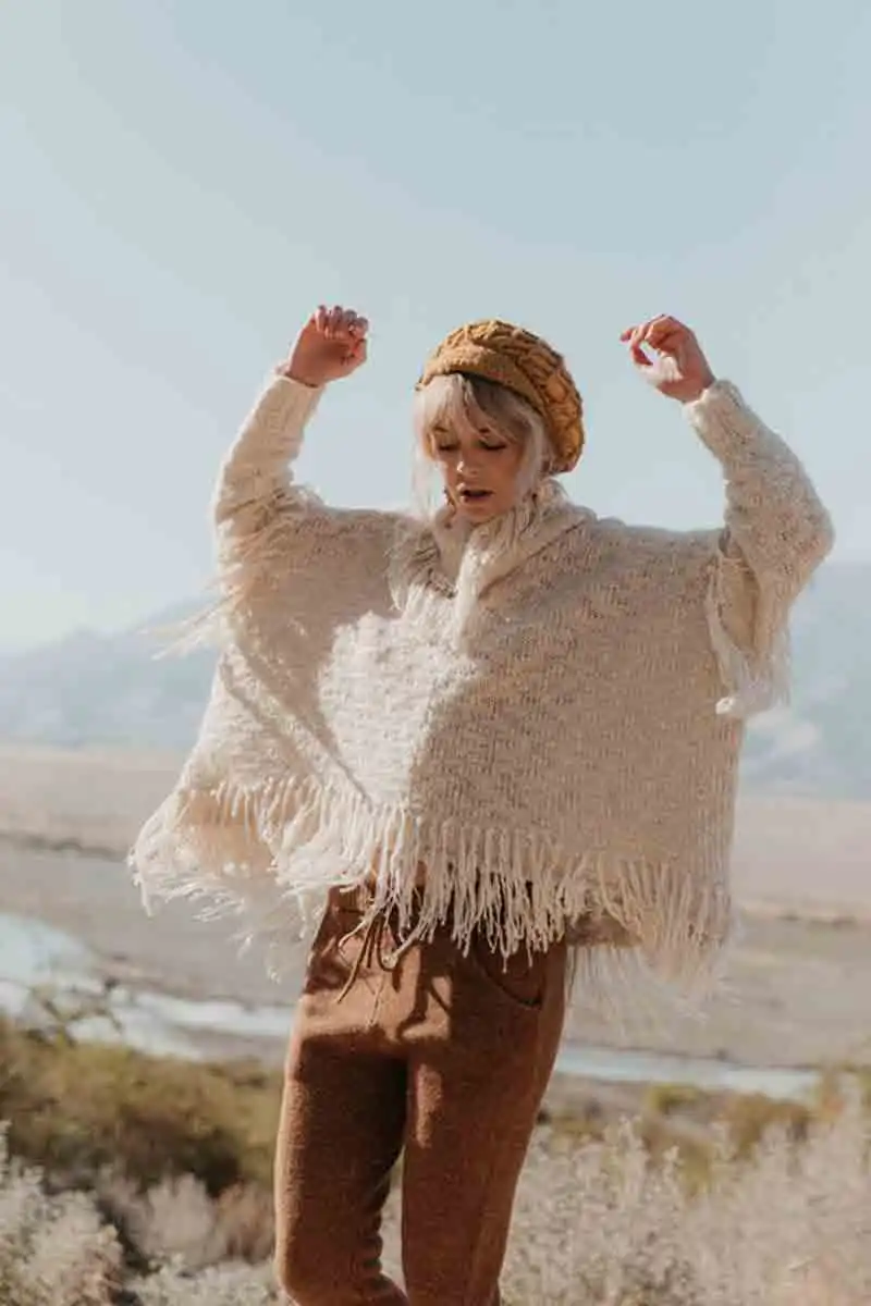 Богемный Вдохновленный вязаный свитер с бахромой подол водолазка Повседневные