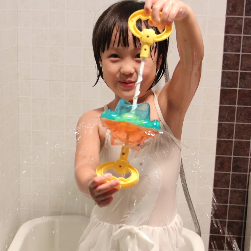 Children's bathroom water toys rotating spray octopus baby shower fountain water toys