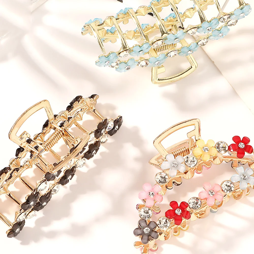 

Geometric Metal Hair Clip Claws Crab Clamp Flowers Rhinestones Barrettes Square Women Bow Hairpins Hair Accessories Hairgrip