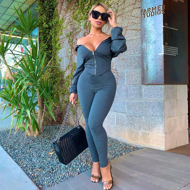 

2021 Autumn and Winter Women's Sportswear 2pcs Women Hooded Long Sleeve Zip Crop Tops Long Pants Pant Suits Sexy Female Clothing
