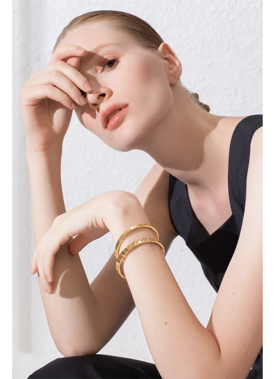 ENFASHION Hollow Stars Bangles& Bracelets For Women Gold Color Stainless Steel Cuff Bracelets Friends Gifts Jewelry BM192011