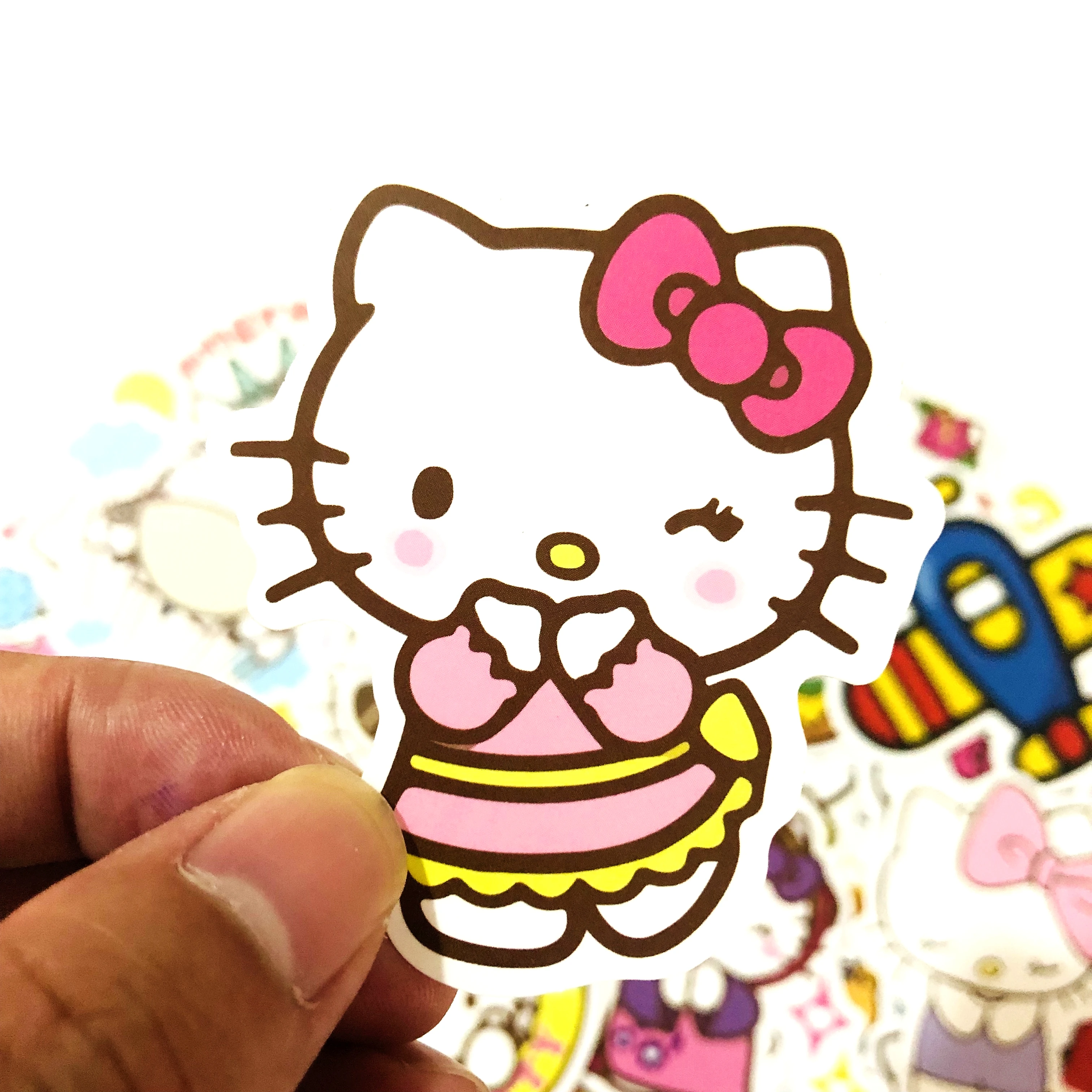 50/100 с изображением героев мультфильмов, в партии рисунок «Hello Kitty» наклейки для ноутбука скейтборд Стикеры для багажа офис игрушка Приспособления нетбук, водонепроницаемые наклейки для украшения