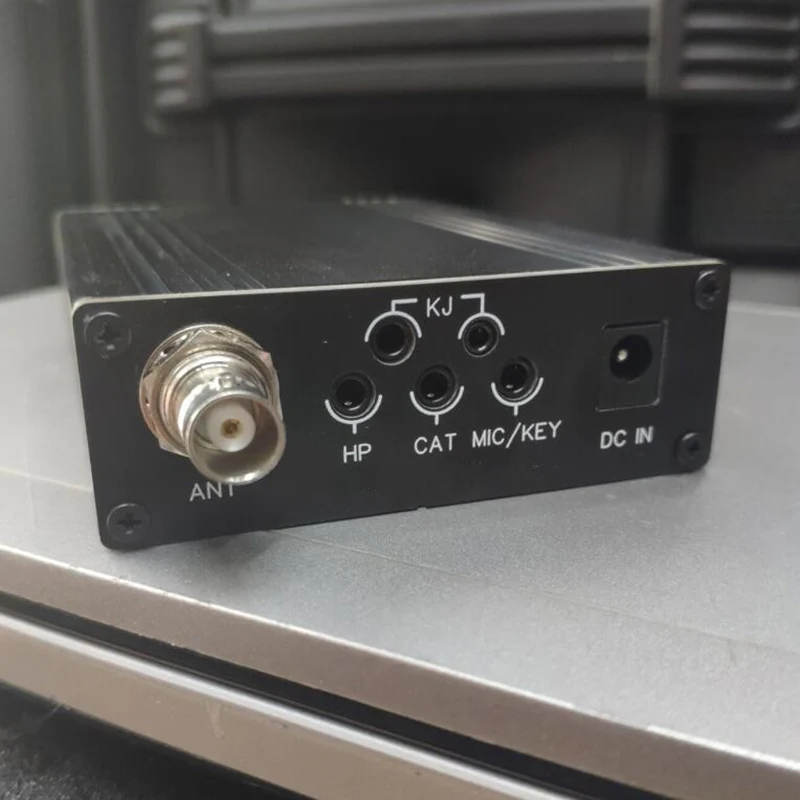 USDR uSDX 10/15/17/20/30/40/60/80m 8 полос SDR все режимы HF SSB QRP трансивер совместимый с QCX-SSB |