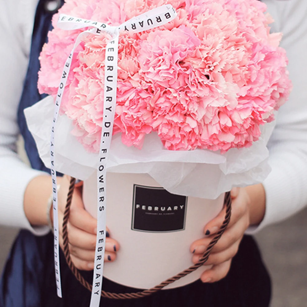 

Ladies Presents Box Bouquet Mini Paper Packing Case Lid Hug Bucket Vase Replacement Florist Gift Storage Boxes Handheld Flowers