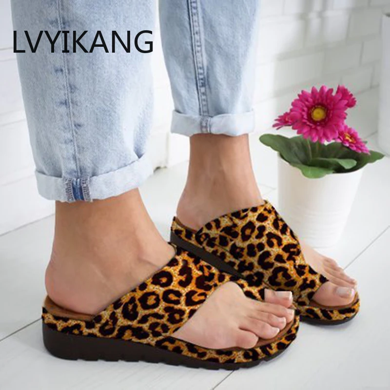 Сандалии женские ортопедические на плоской подошве повседневные шлепанцы с