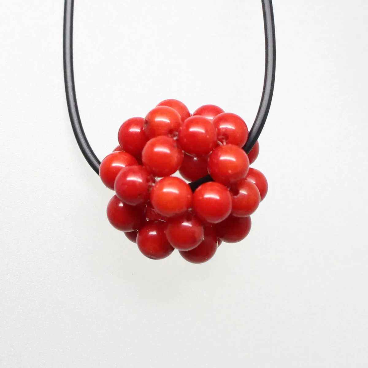 Красота красные коралловые бусины шарик ручной работы форма кулон 20 мм черный