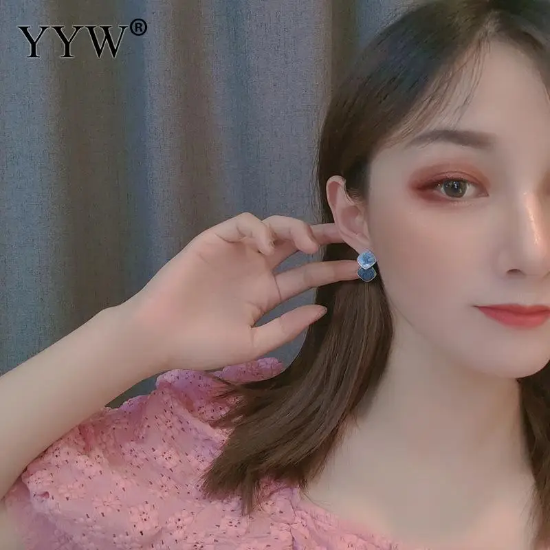 

Oil Painting Earrings Simple Temperament Earrings Wall-Match Vintage Fashion Earrings For Female Daily Wear Or Special Matching