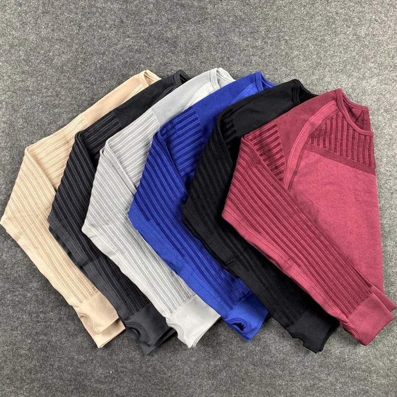 

Seamless Hollow Out Yoga Set Women Sport Gym Set Women Crop Top Long Sleeve Yoga Suit+Seamless Hight Waist Leggings Workout Set