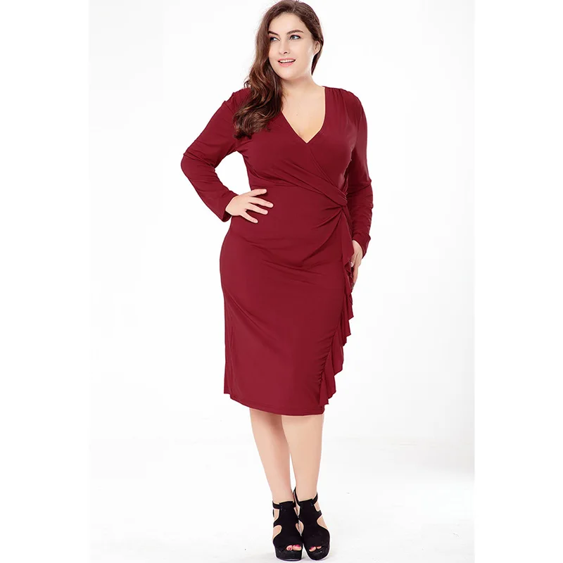 Платье женское средней длины с V-образным вырезом длинным рукавом и оборками