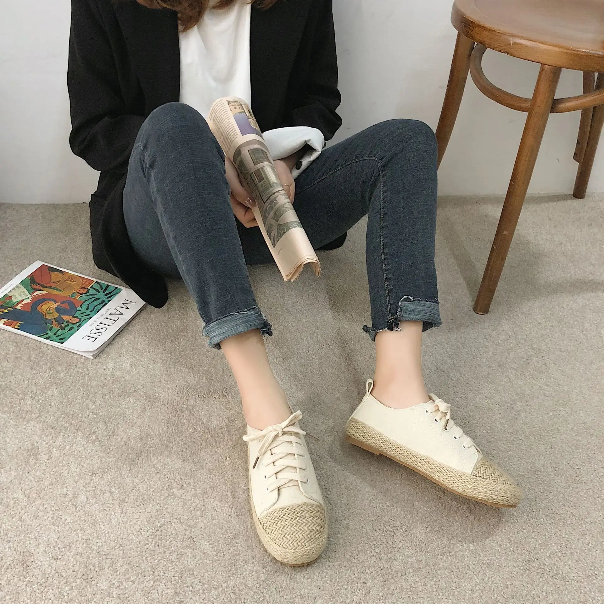 

New Ladies Flat Bottom Lace-up Breathable Cloth Shoes Tendon Bottom Low-top Shoes Hemp Rope Fisherman Shoes Ladies Loafers