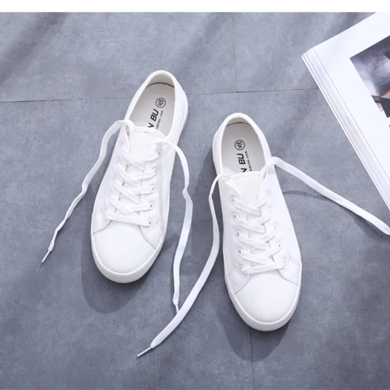 

Mens Canvas Shoe Summer New Fashion Breathable Designer Creativity Little White Black Shoes Height Casual Shoes Pump39-44