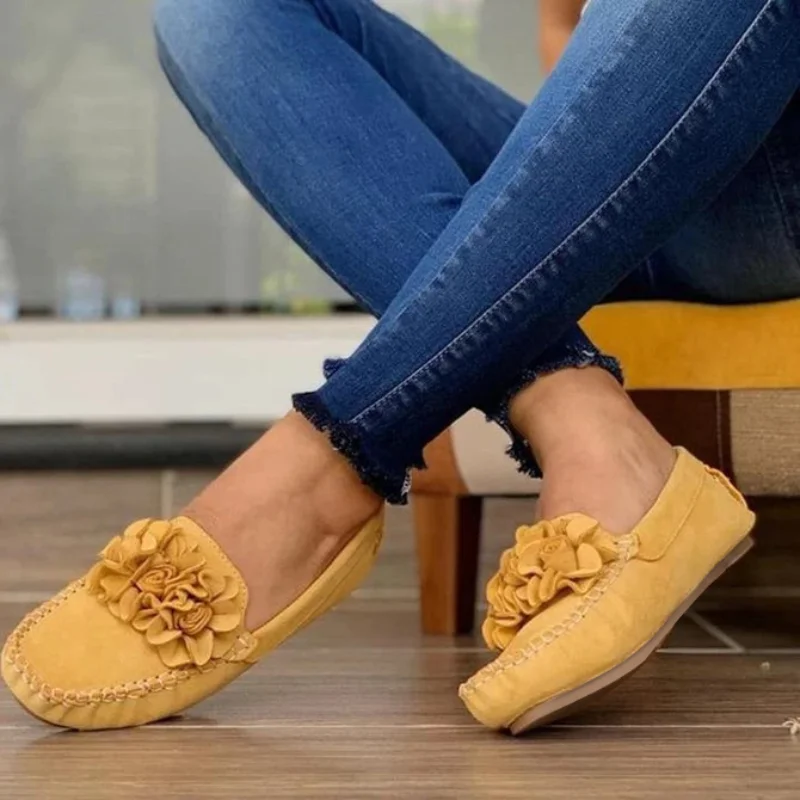 Women Shoes 2020 Handmade Ethnic Women Flats Leather Shoes Flat Flower Moccasins Soft Bottom Loafers Slip on Ladies Shoes Loafer
