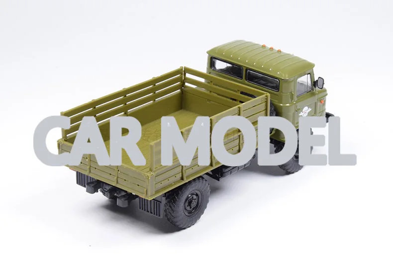 1:43 Масштаб сплава игрушечных транспортных средств GAZ-66 внедорожный грузовик модель детских игрушечных автомобилей авторизованный игрушки для детей