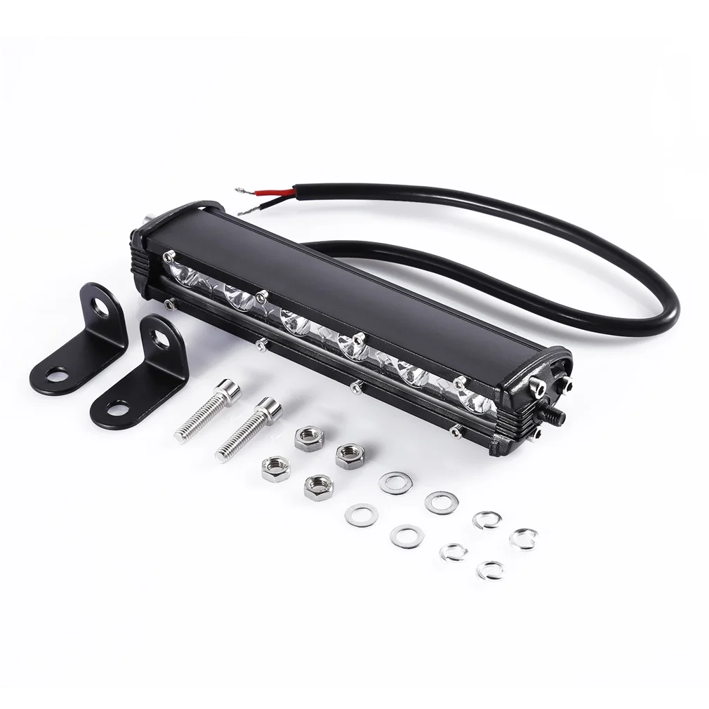 

Black Diecast Housing Energy Efficient 18W 6000K Lighting Effect Flood /Spot Beam 10-30 DC Long Strip Light