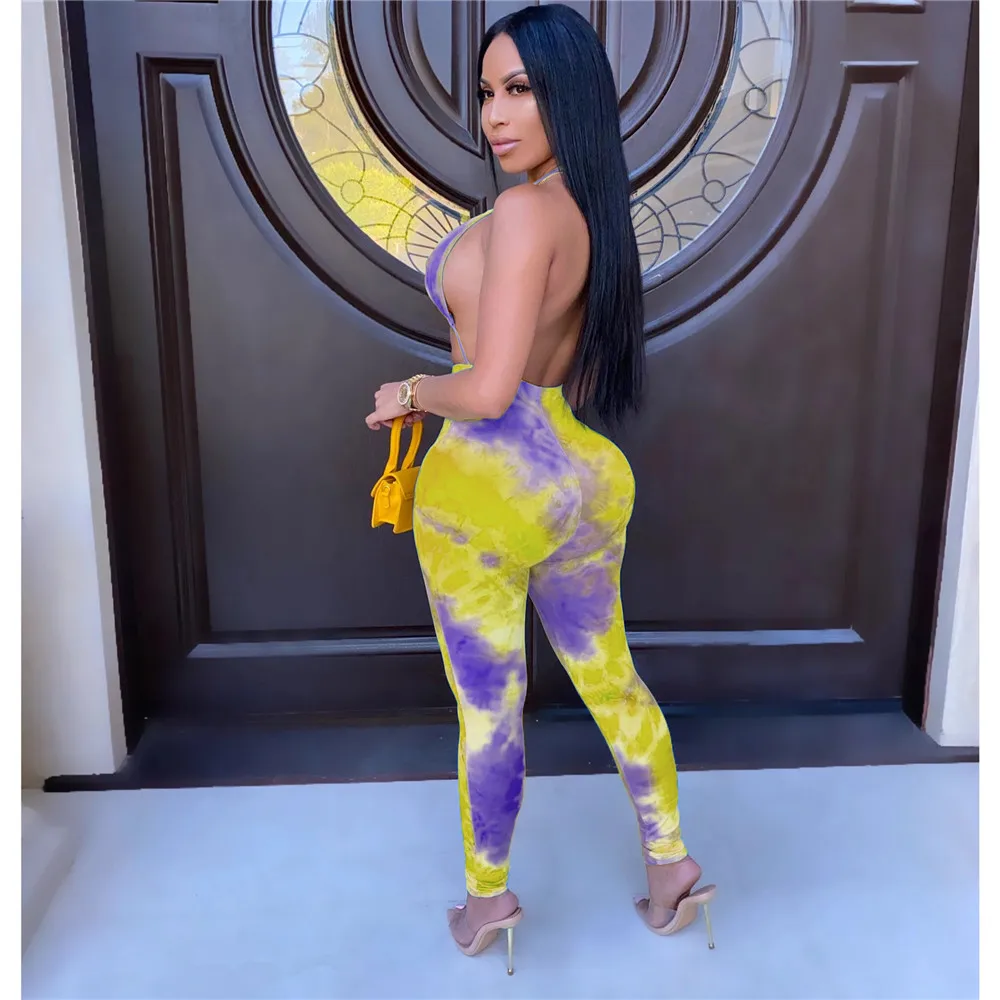 Женский клубный комбинезон с открытой спиной и лямкой на шее |