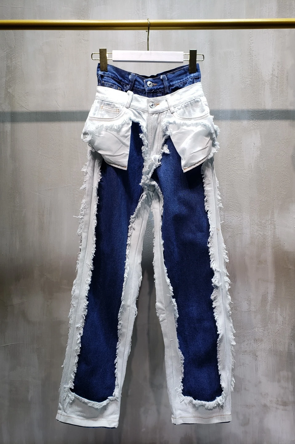 

DEAT 2021 New Spring And Summer Fashion Casual Loose Button Matching Straight Jeans Hip Slim High Waist Pencil Pants Women SH362