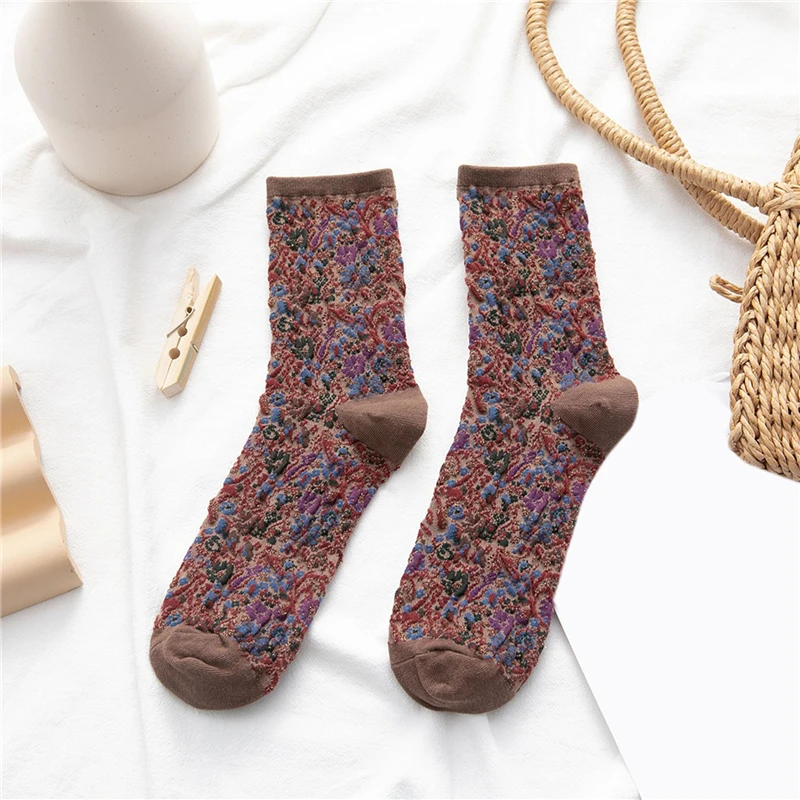 

5/10pairs Women Autumn Socks Ladies Colorful Casual Vintage Print Socks Female Warm Breathable Tube Socks Comfortable 6 Colors