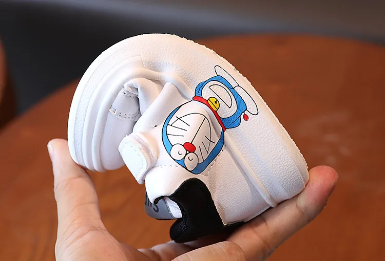 

Kids Fashion Cool Baby First Walkers Sports Hot Cute Sneakers Girls Boys Soft Running Toddlers Infant Tennis Off White Shoes