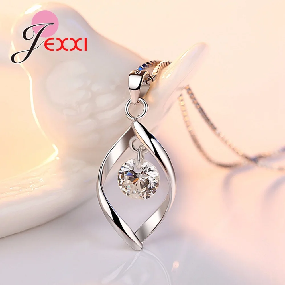 

Romantic Rotate the Love Style Pendant Necklaces 925 Silver Shining Austrian Crystal Neck Choker for Girlfriend Wife Gifts
