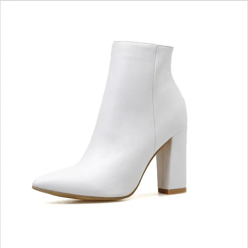 

2020 Fashion Luxury Women Chunky 10.5cm High Heels Fetish Sock Boots Soft Leather Block White Heels Ankle Boots Scarpins Shoes