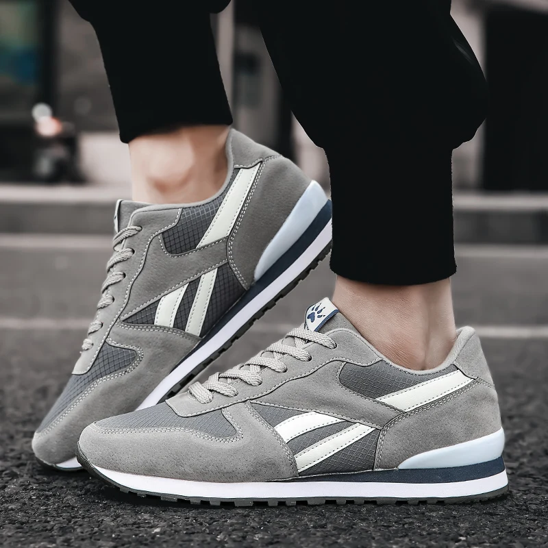

Men's Suede Leather Sneakers Breathable Casual Running Shoes Non-slip outdoor Walking Shoes Lightweight Lace-up Men Sport Shoes